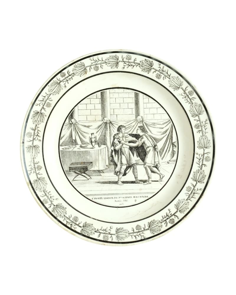 Plato de Cerámica del Siglo XVIII con Escena de Lucha