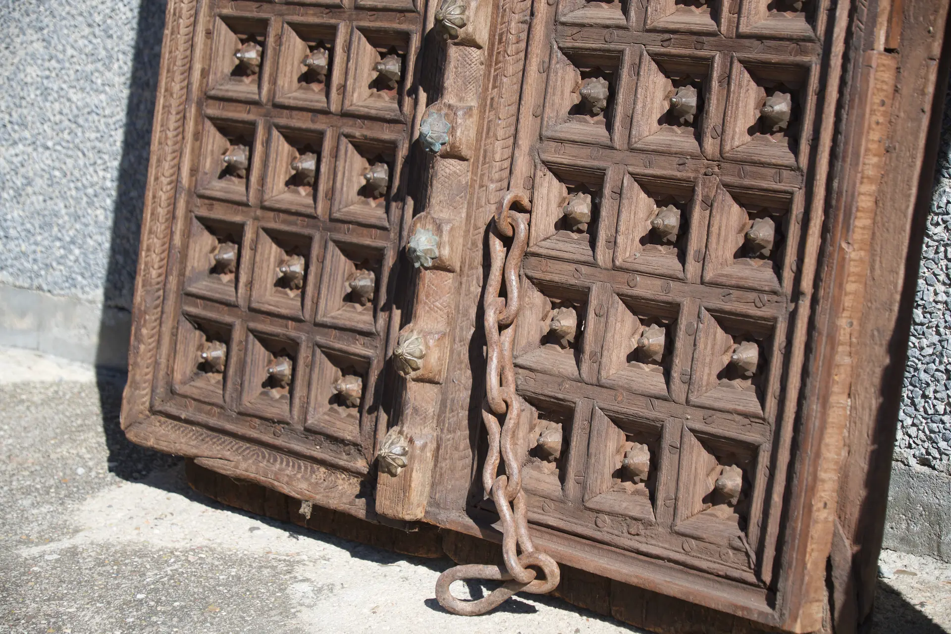 Gran Puerta Haveli del Siglo XIX, Puertas Nobles de la India, Siglo XIX · vista 6/6