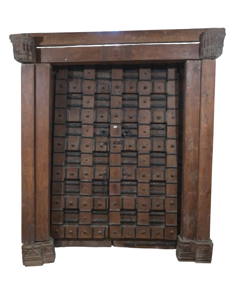 Porton de un Templo del norte de la India, Siglo XIX, Puertas Nobles de la India, Siglo XIX