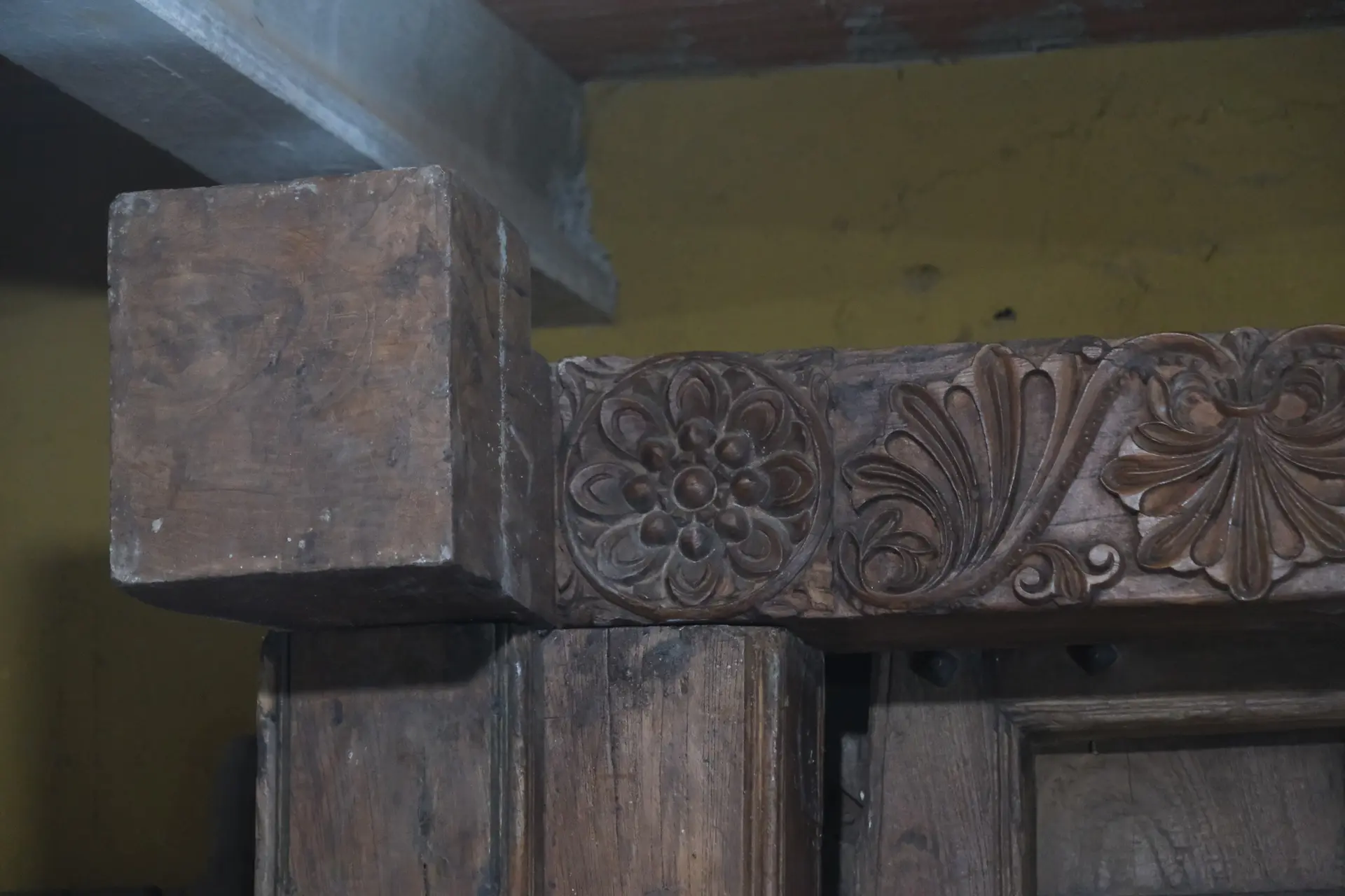 Puerta Noble India del Siglo XIX, Puertas y Arquitectónico, Siglo XIX · vista 4/10