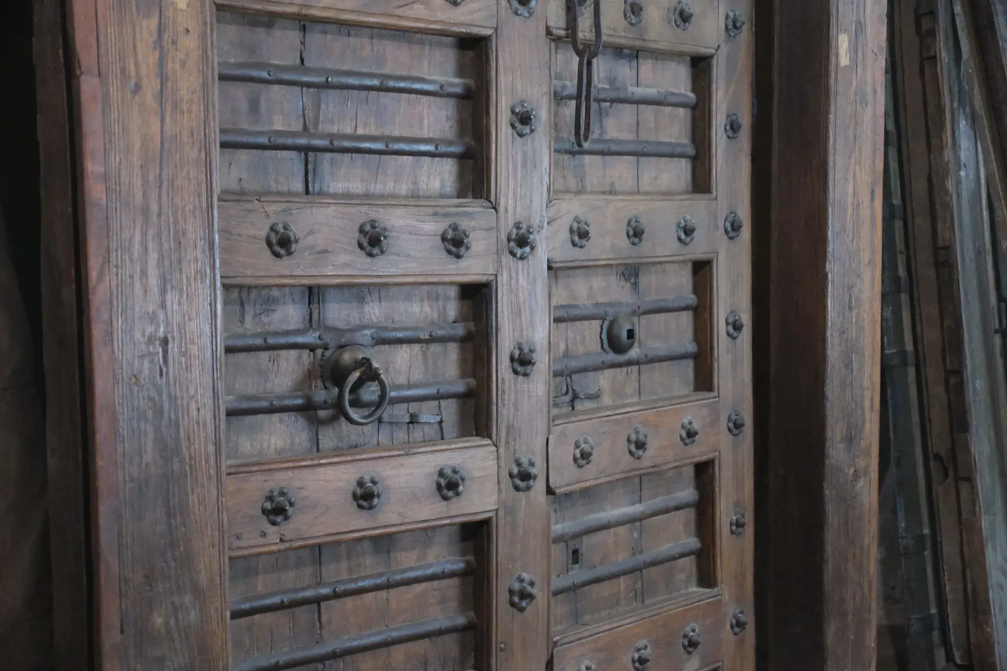 Puerta Haveli de la India, Siglo XIX, Puertas y Arquitectónico, Siglo XIX · vista 7/8