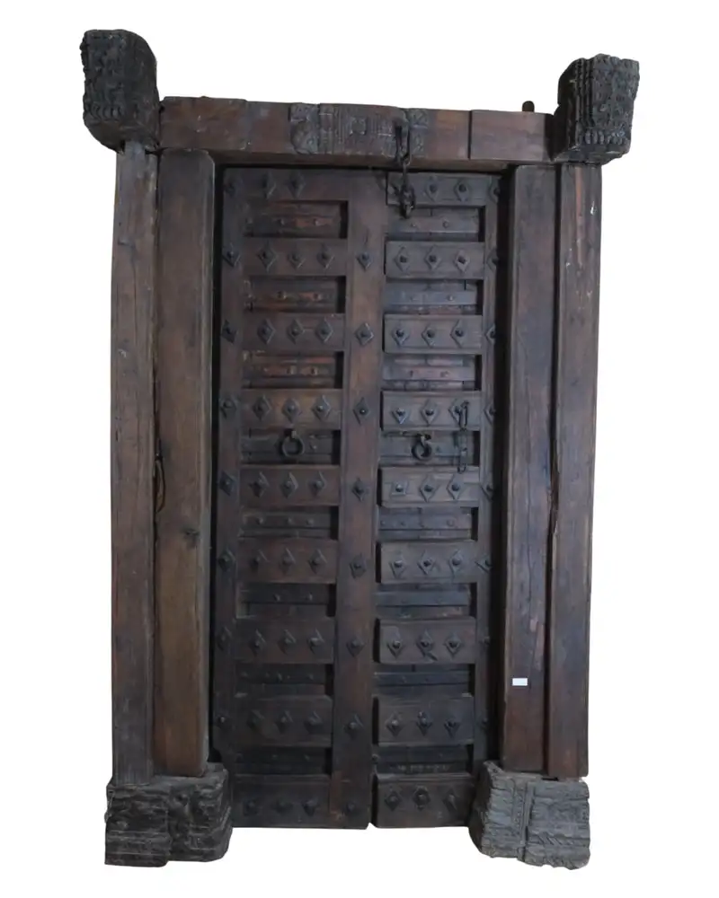 Puerta Noble de la India, Siglo XVIII