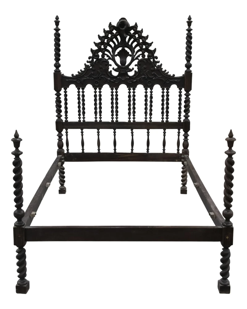 Cama de Bilros Portuguesa del Siglo XIX, Camas, Siglo XIX