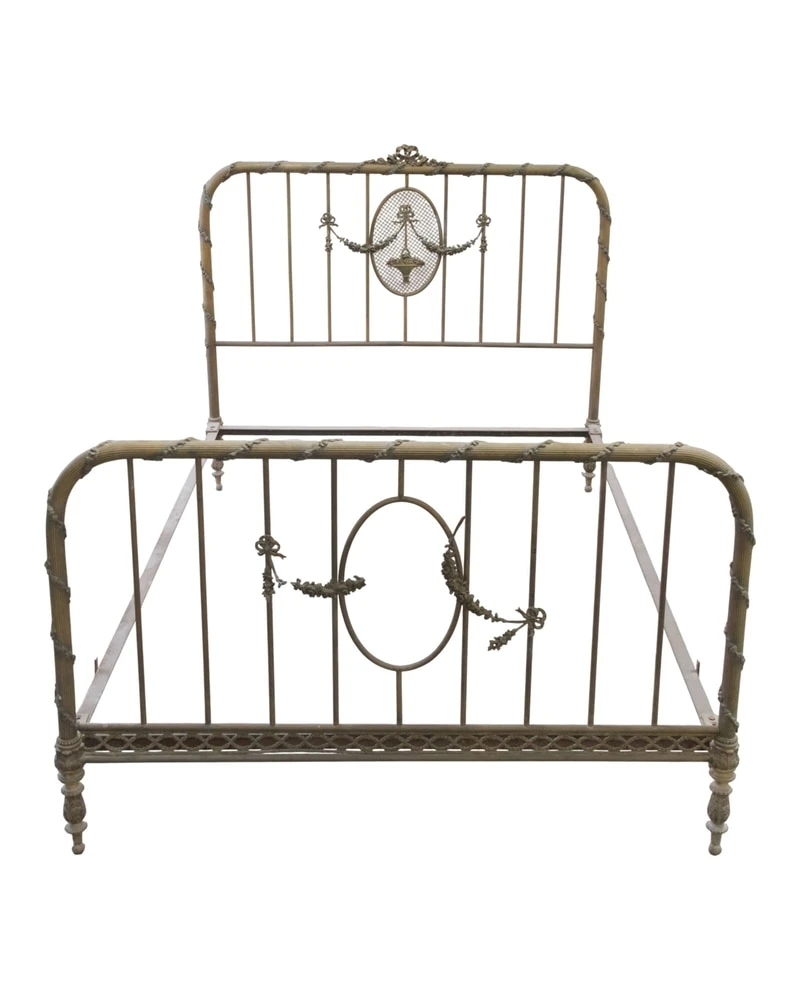 Cama del Siglo XX, Camas, Siglo XIX
