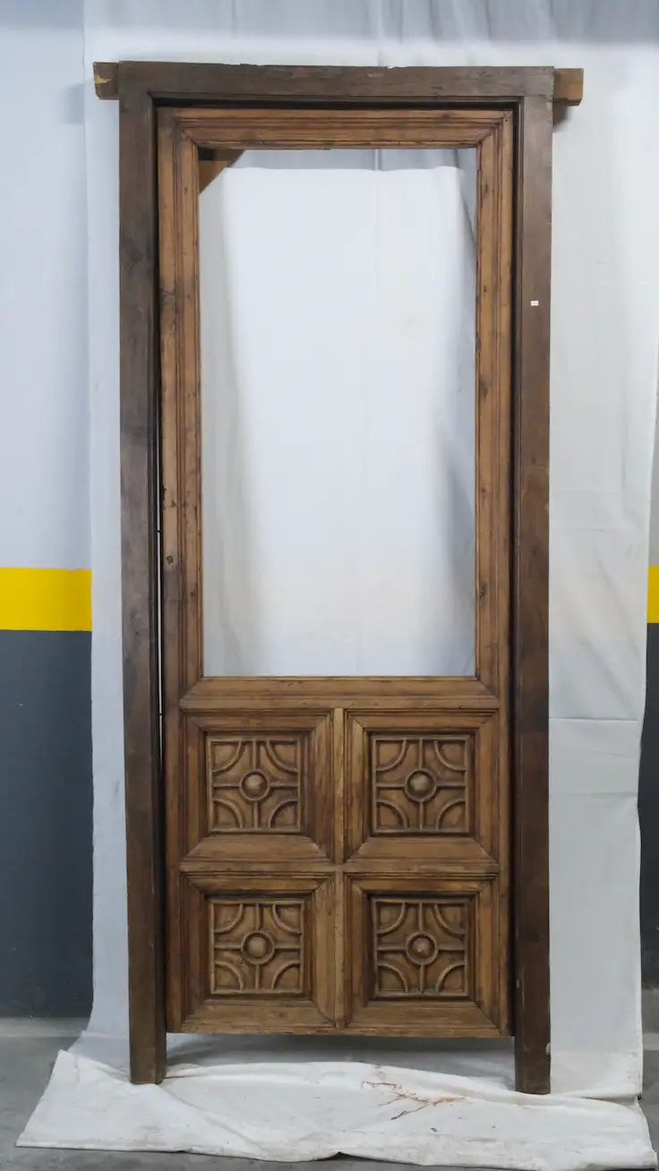 Puerta de nogal con cuarterones, principios del Siglo XIX