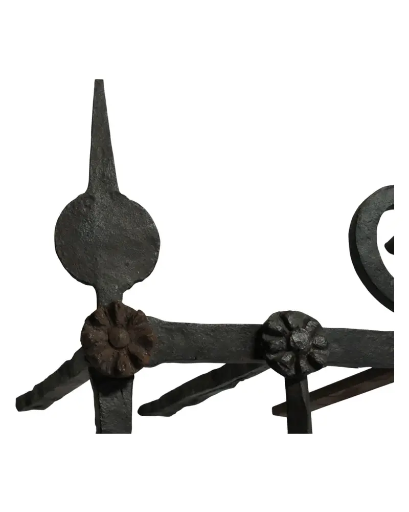 Reja de Hierro Forjado del Siglo XVIII con Copete Decorativo, Herrería y Metal, Siglo XVIII · vista 7/12