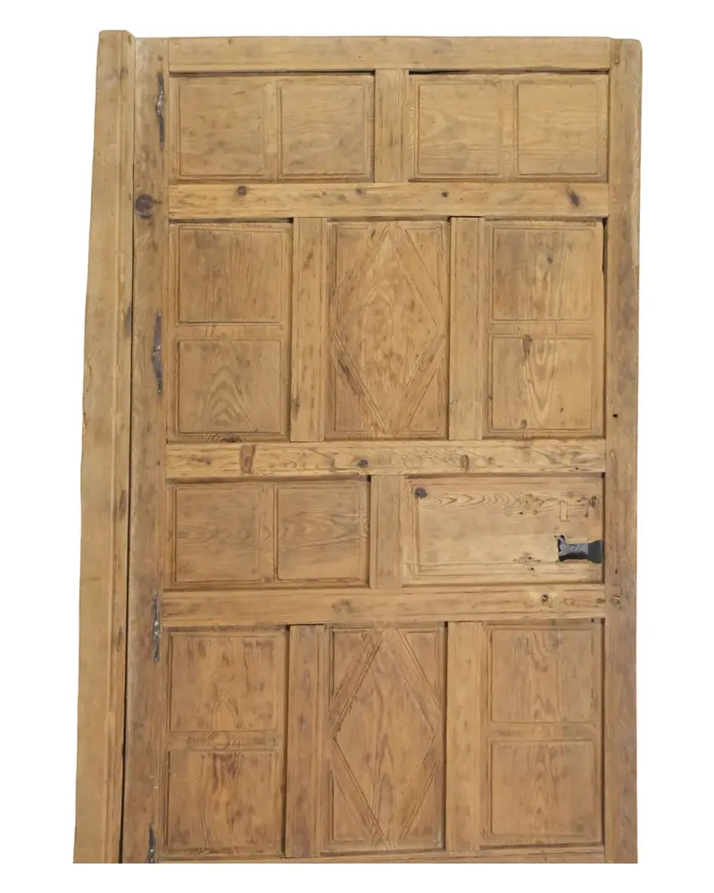 Puerta de Cuarterones del Siglo XVIII en Pino, Puertas y Arquitectónico, Siglo XVIII · vista 4/12