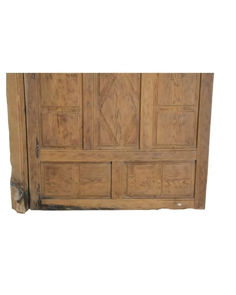 Puerta de Cuarterones del Siglo XVIII en Pino, Puertas y Arquitectónico, Siglo XVIII · vista 6/12
