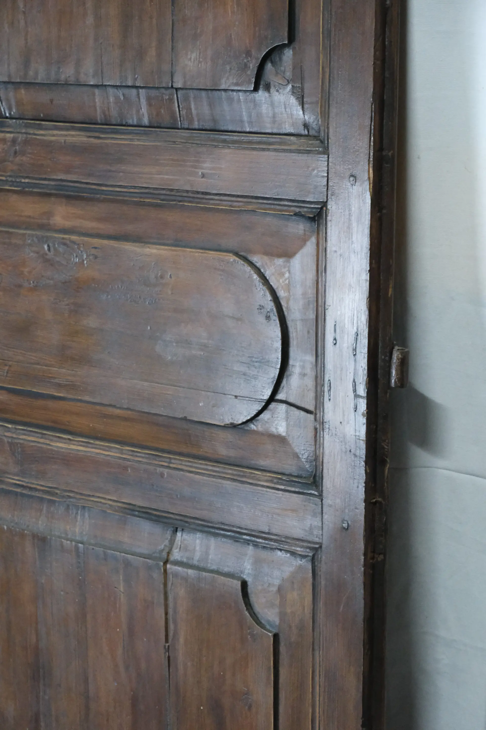 Puerta de Pino del Siglo XVIII con Tres Cuarterones, Puertas y Arquitectónico, Siglo XVIII · vista 8/16