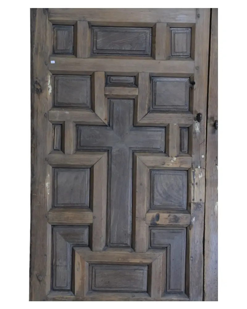 Puerta Castellana, Siglo XVII de Cuarterones con Cruz Central, Puertas y Arquitectónico, Siglo XVIII · vista 2/14