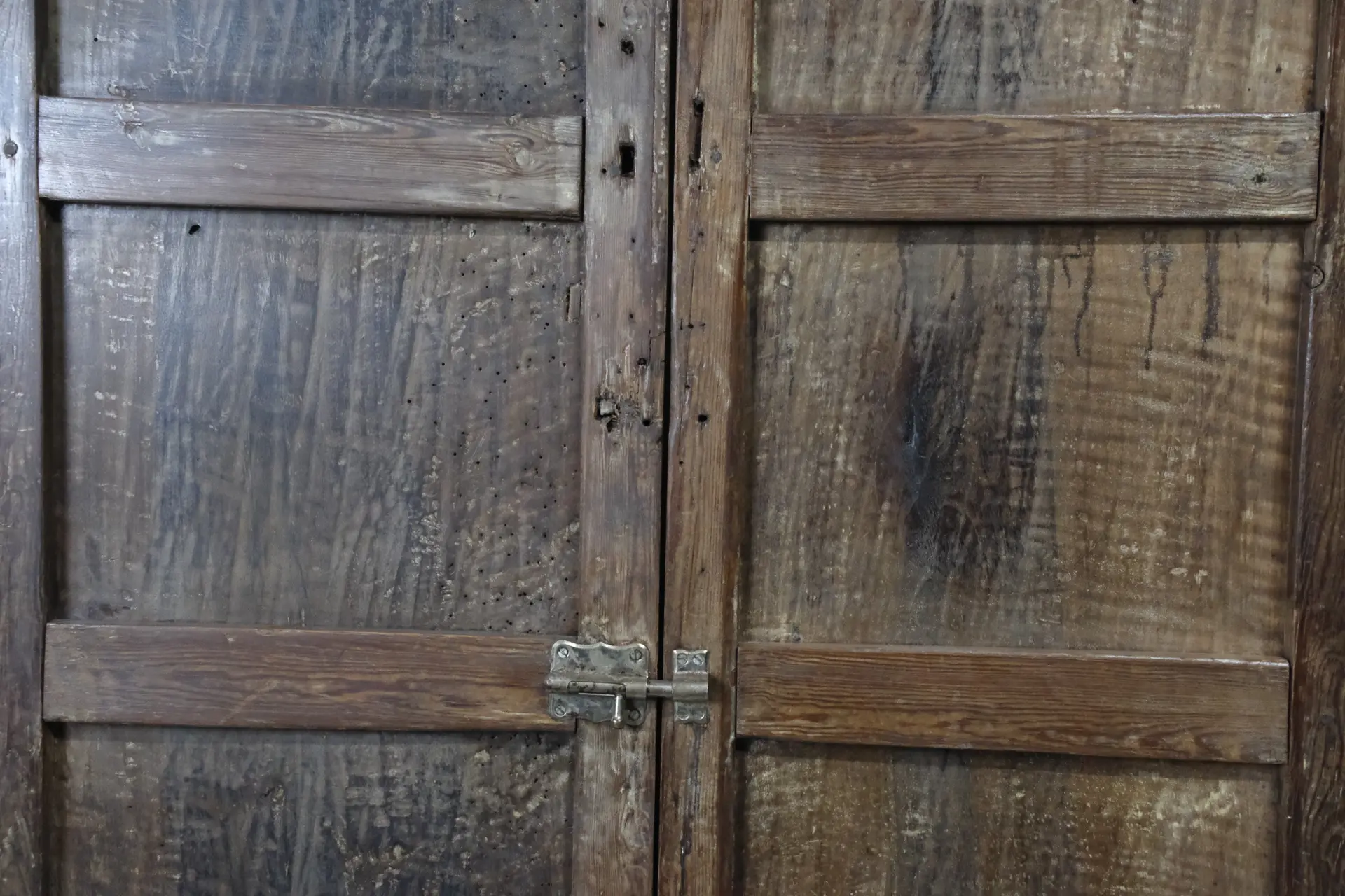 Puerta castellana de dos hojas, XVIII - XIX, madera de pino silvestre, Puertas y Arquitectónico, Siglo XVIII · vista 9/11