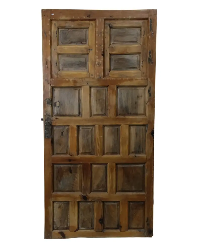 Puerta castellana del Siglo XVIII con cuarterones de pino y nogal, Puertas y Arquitectónico, Siglo XVIII