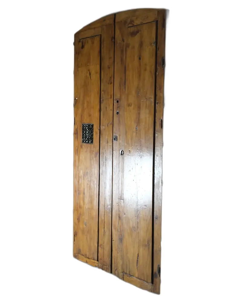 Puerta de Convento del Siglo XVII con Rejilla, Puertas y Arquitectónico, Siglo XVII · vista 2/9