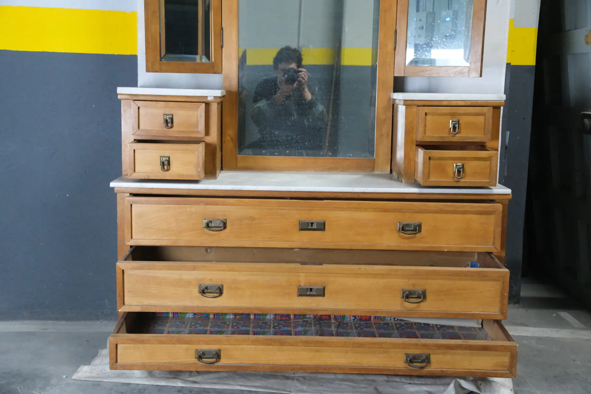 Mueble con Espejo, Siglo XX, Armarios y Vitrinas, Siglo XX · vista 11/15