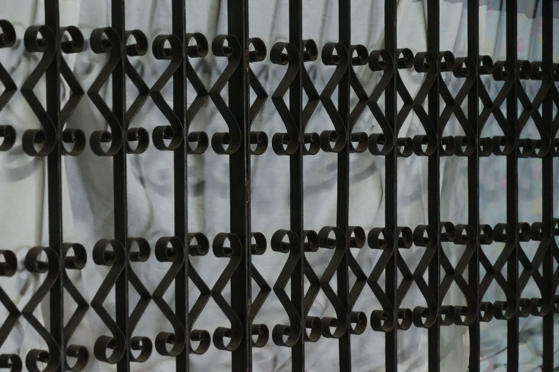 Antepecho de Hierro Forjado del Siglo XIX, Herrería y Metal, Siglo XIX–XX · vista 2/6