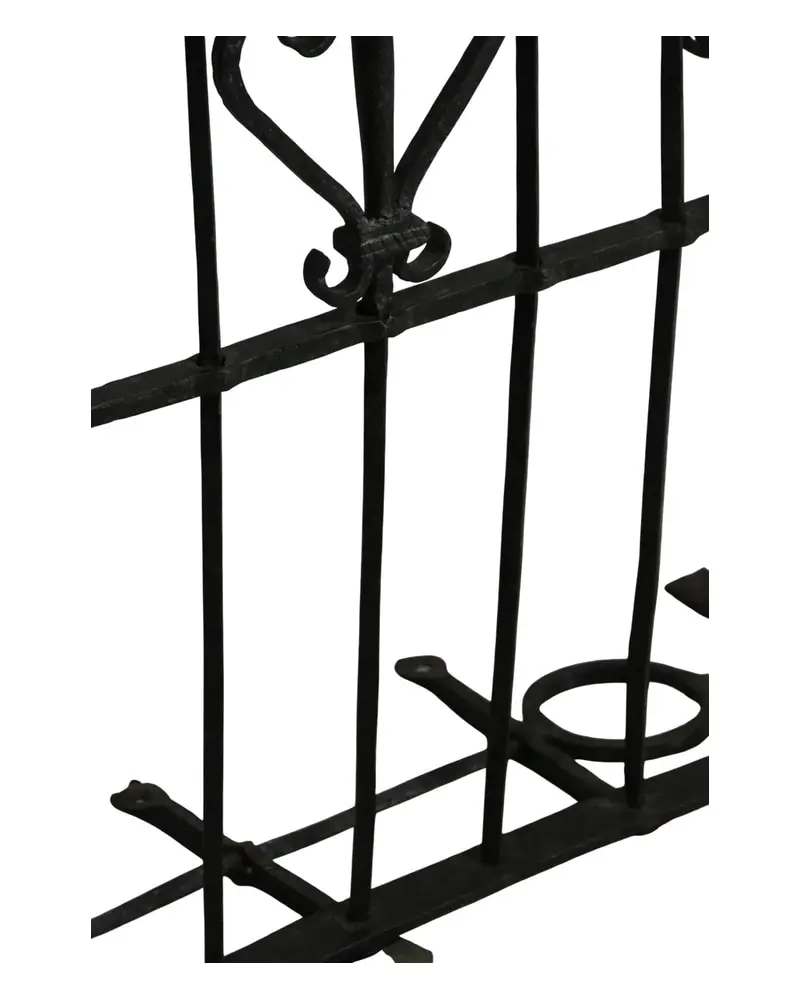 Reja de Ventana del Siglo XVII de Hierro Forjado en Castilla, Herrería y Metal, Siglo XVII · vista 4/9