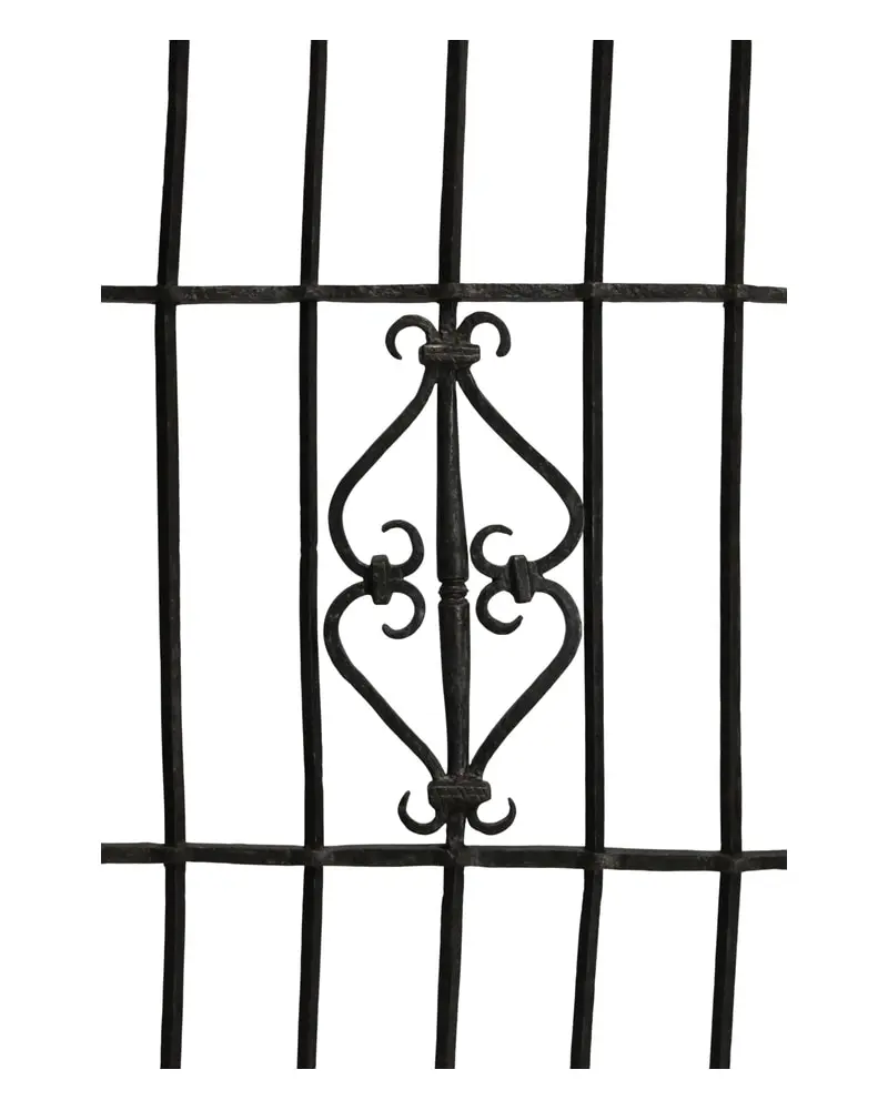 Reja de Ventana del Siglo XVII de Hierro Forjado en Castilla, Herrería y Metal, Siglo XVII · vista 2/9