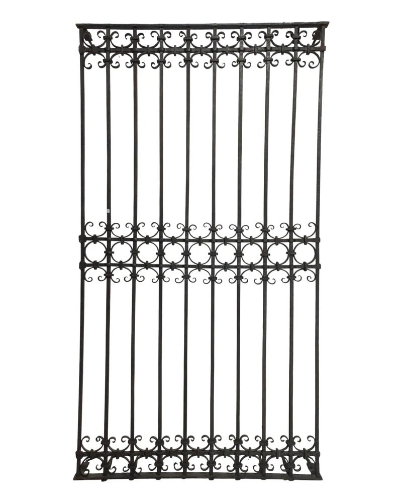 Reja de Hierro Fundido del Siglo XIX con Motivos, Herrería y Metal, Siglo XIX