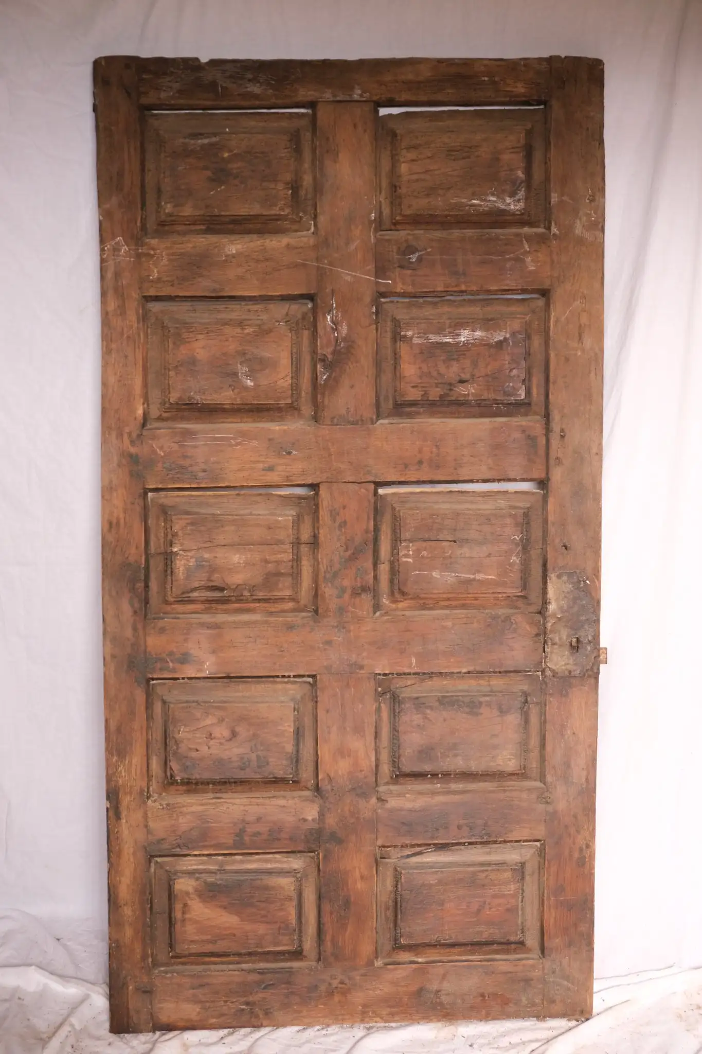 Puerta Antigua del Siglo XVIII-XIX en Madera Maciza