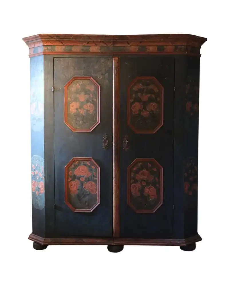 Armario del Siglo XVII en Madera Maciza Policromada `Bauernschrank´