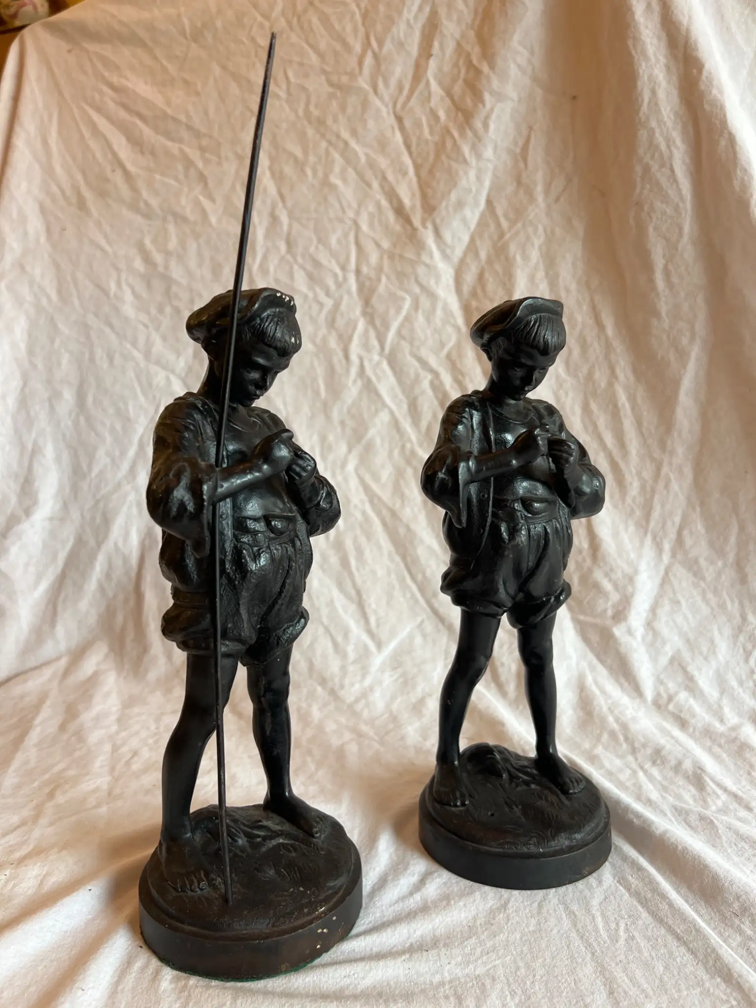 Figuras de Pastores del Siglo XX en Metal