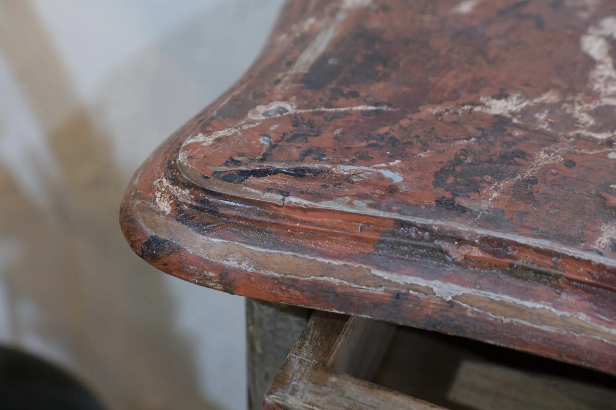 Cómoda del Siglo XIX en Madera Pintada · vista 4/8