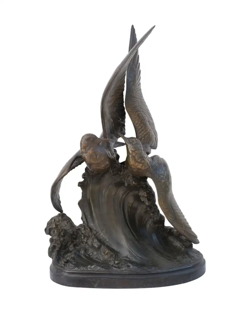 Escultura de Pájaros en Calamina del Siglo XX