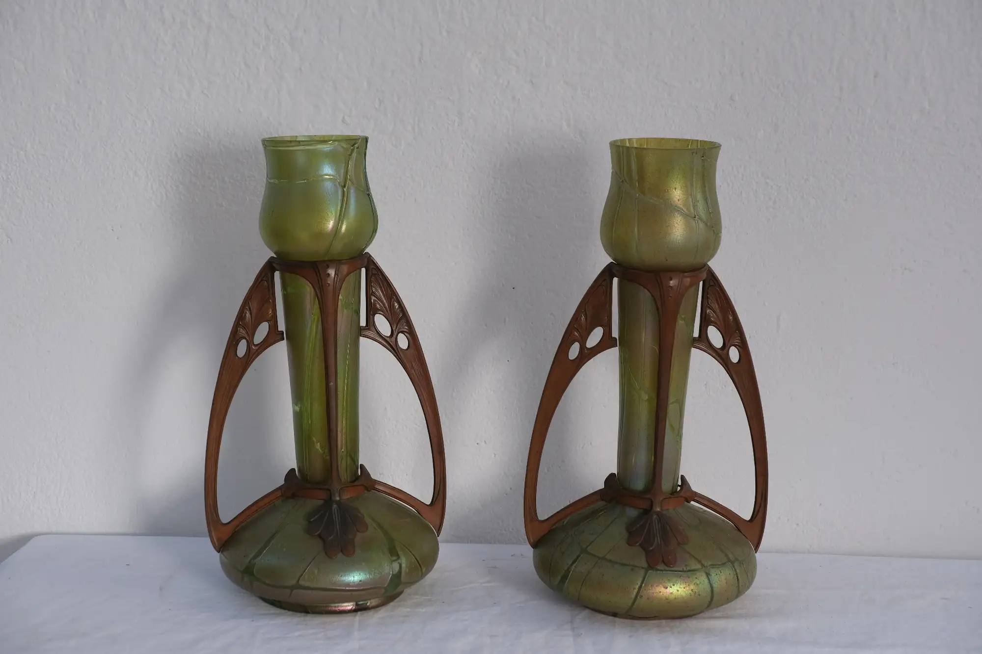 Jarrones de Cristal Art Nouveau Iridiscentes Lotz/Kralik