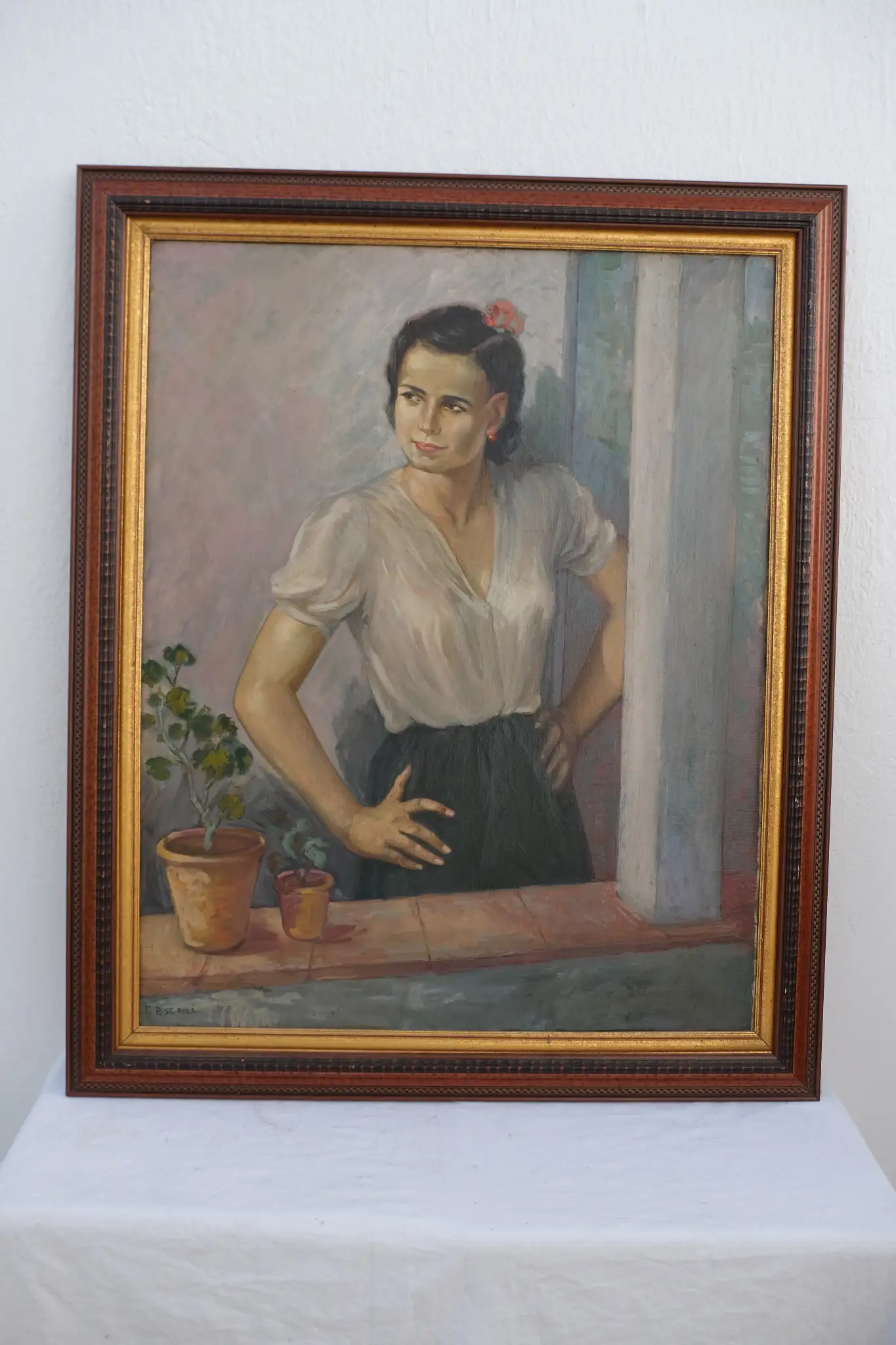 Retrato del Siglo XX de Mujer con Macetas