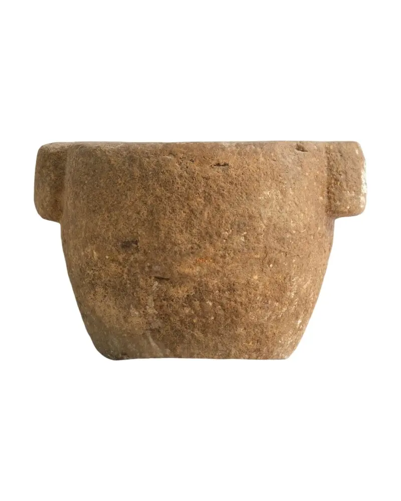 Mortero de Piedra del Siglo XVI con Desgaste Notable, Objetos Decorativos, Siglo XVI · vista 2/7