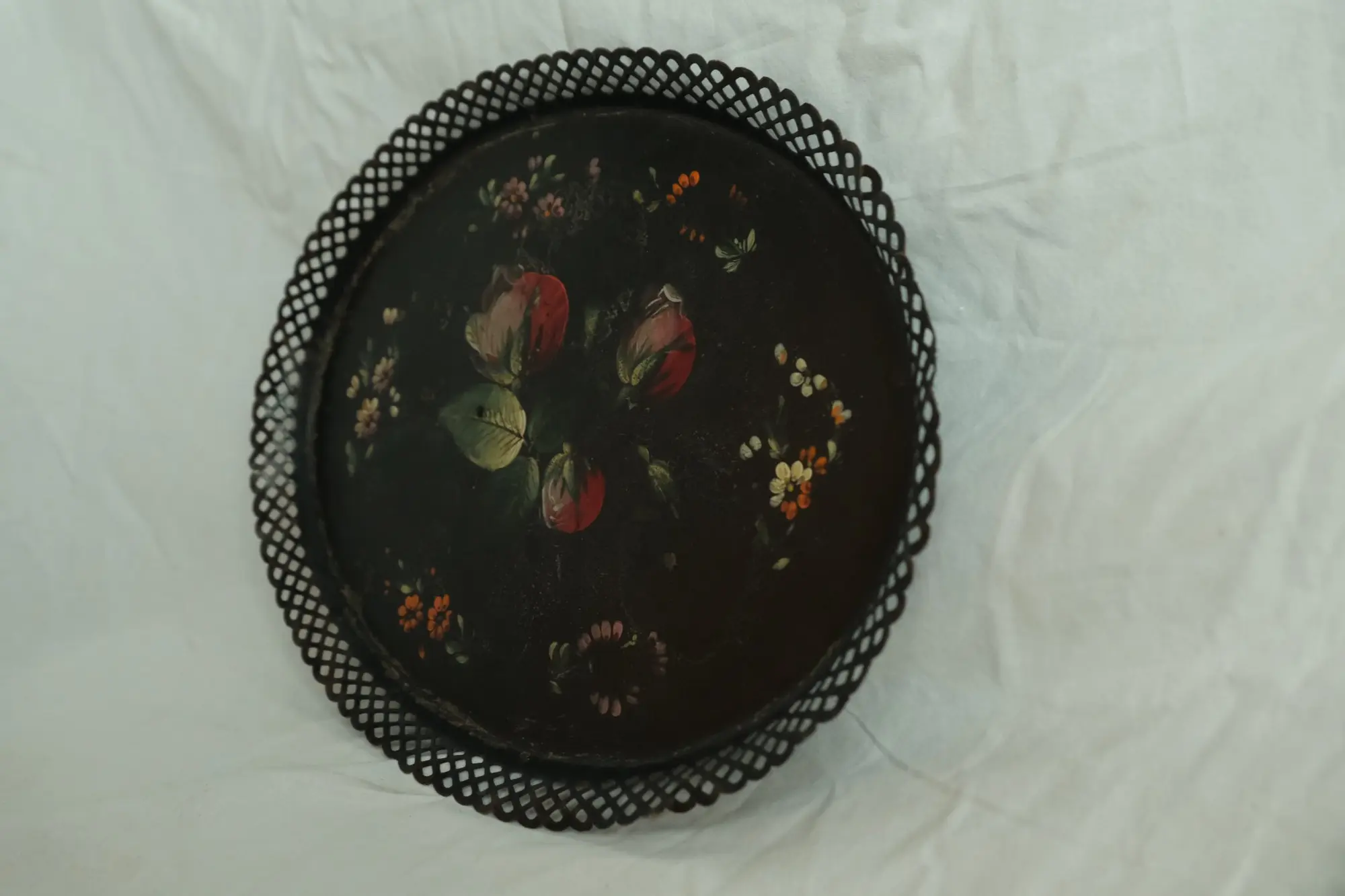 Bandeja Ovalada del Siglo XIX con Pintura Floral, Objetos Decorativos, Siglo XIX · vista 4/7