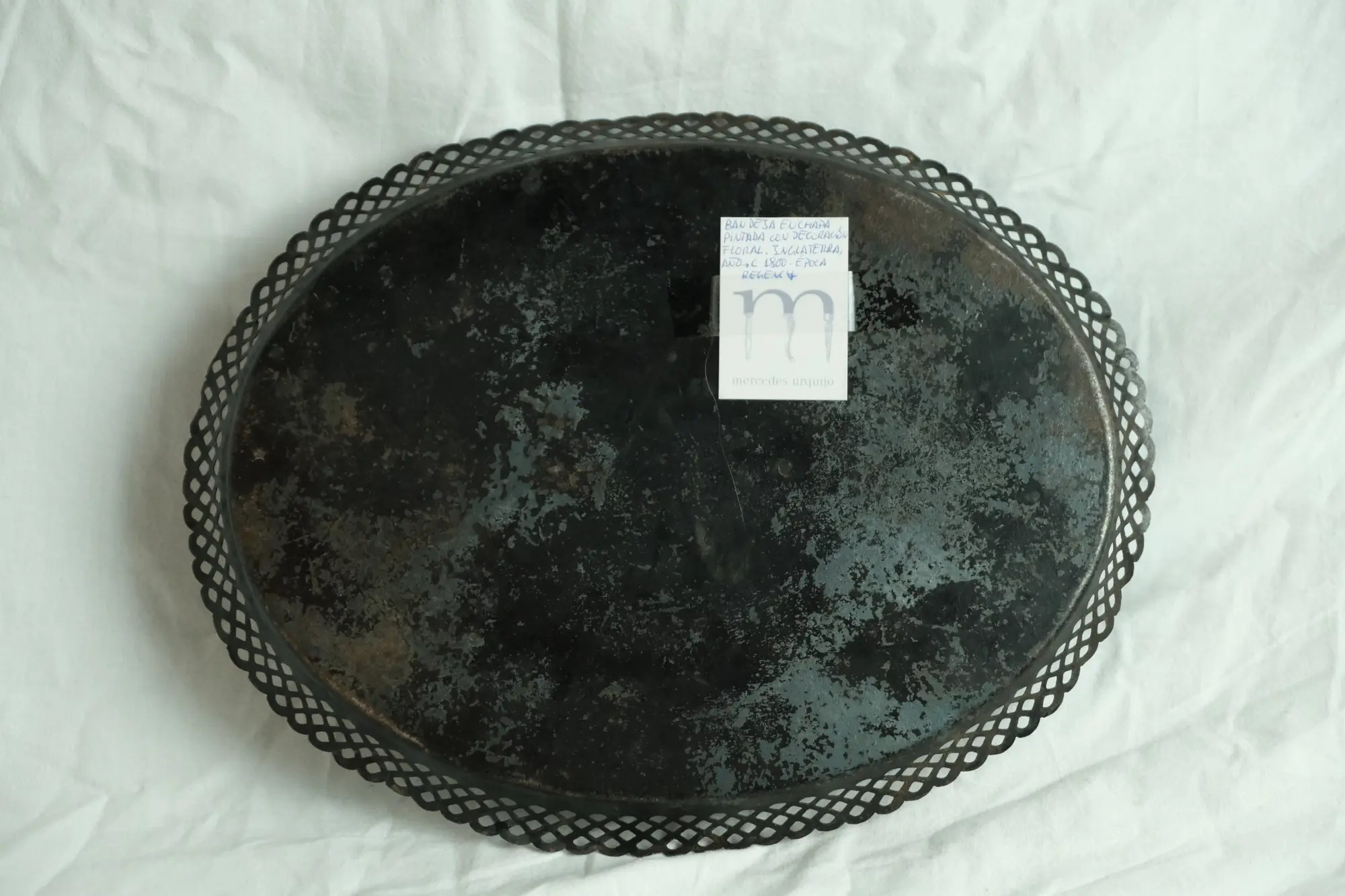 Bandeja Ovalada del Siglo XIX con Pintura Floral, Objetos Decorativos, Siglo XIX · vista 6/7