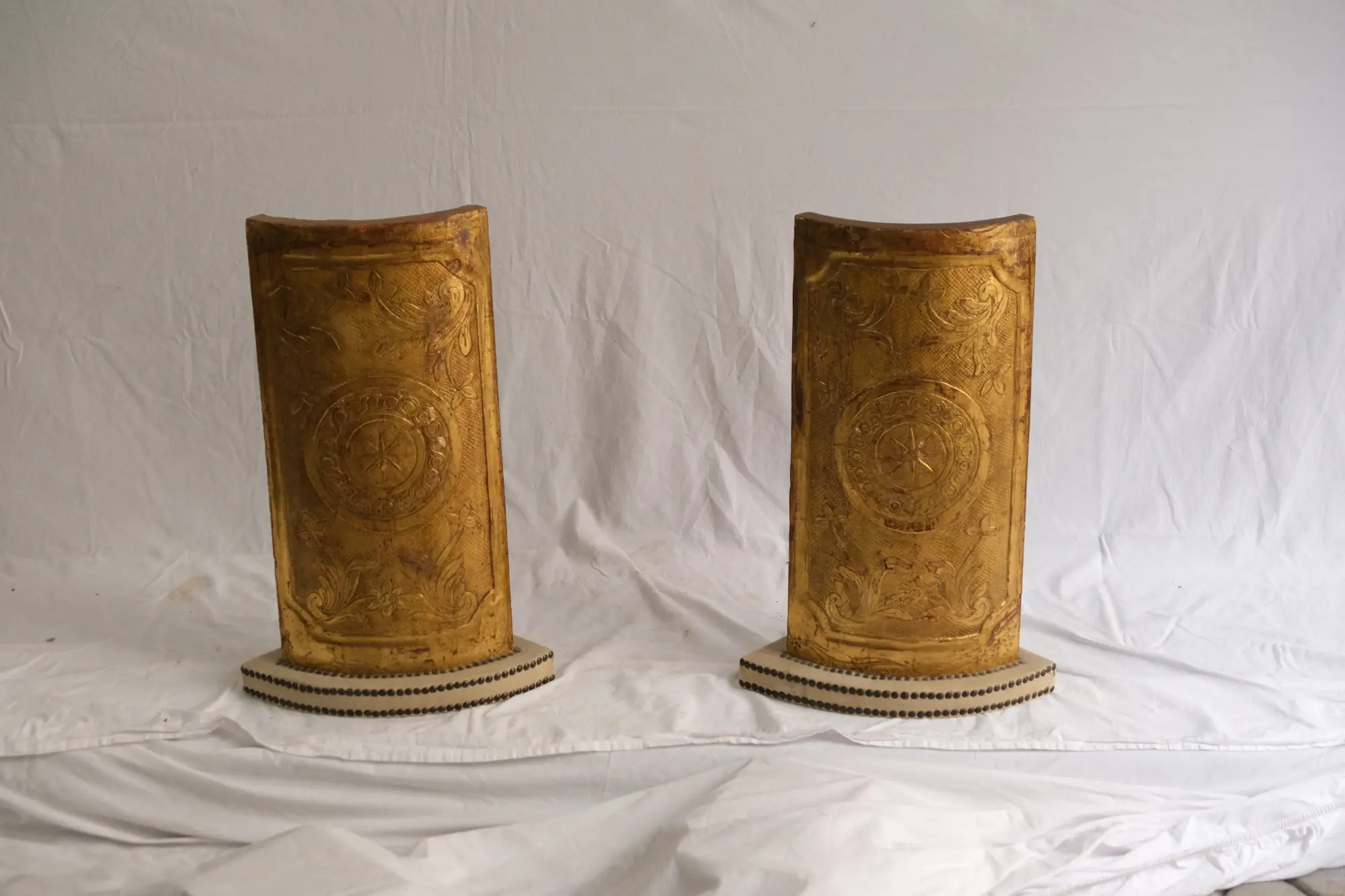 Soporte de Libros del Siglo XIX en Bronce Dorado, Objetos Decorativos, Siglo XIX · vista 2/11