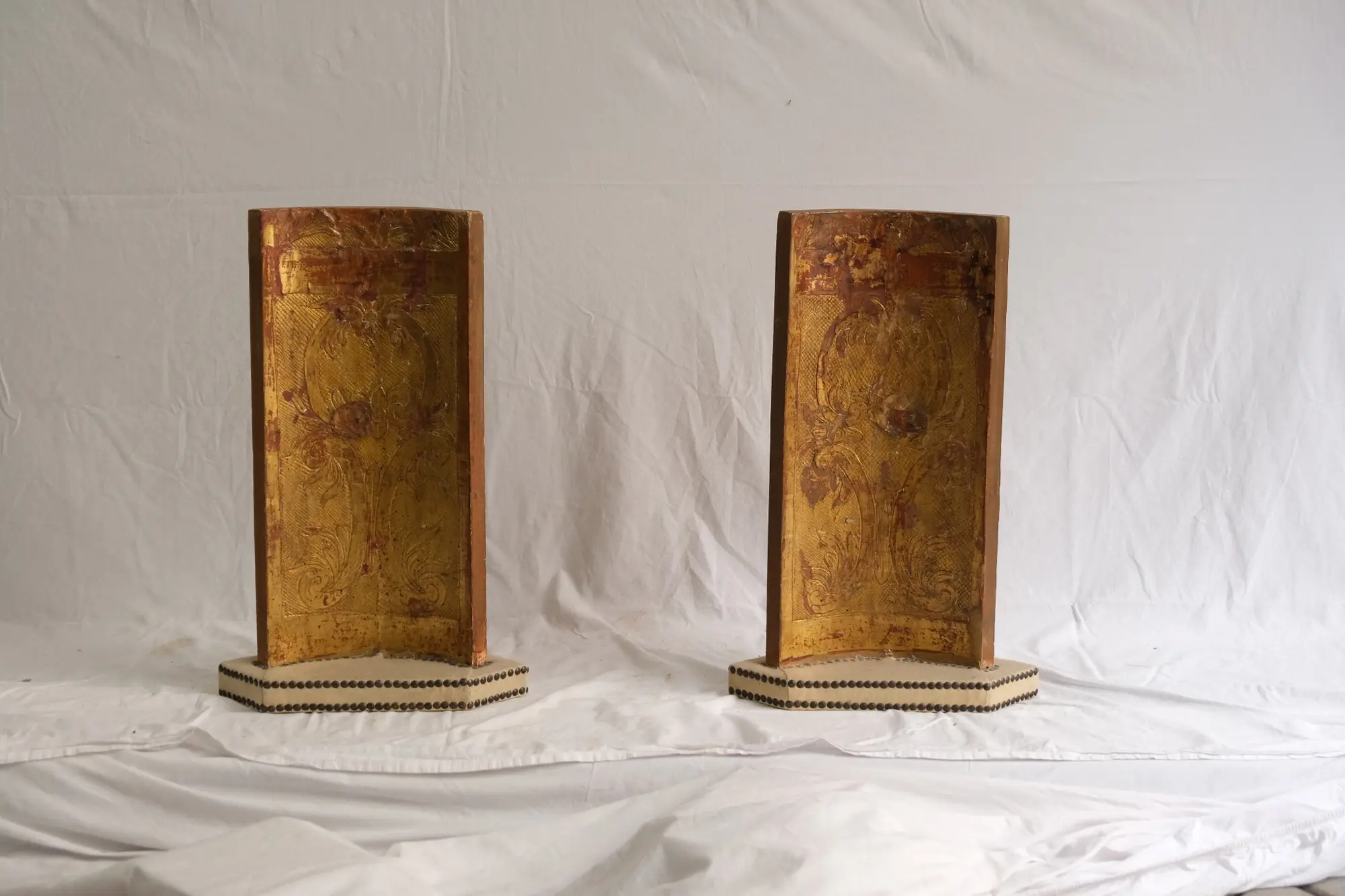 Soporte de Libros del Siglo XIX en Bronce Dorado, Objetos Decorativos, Siglo XIX · vista 8/11