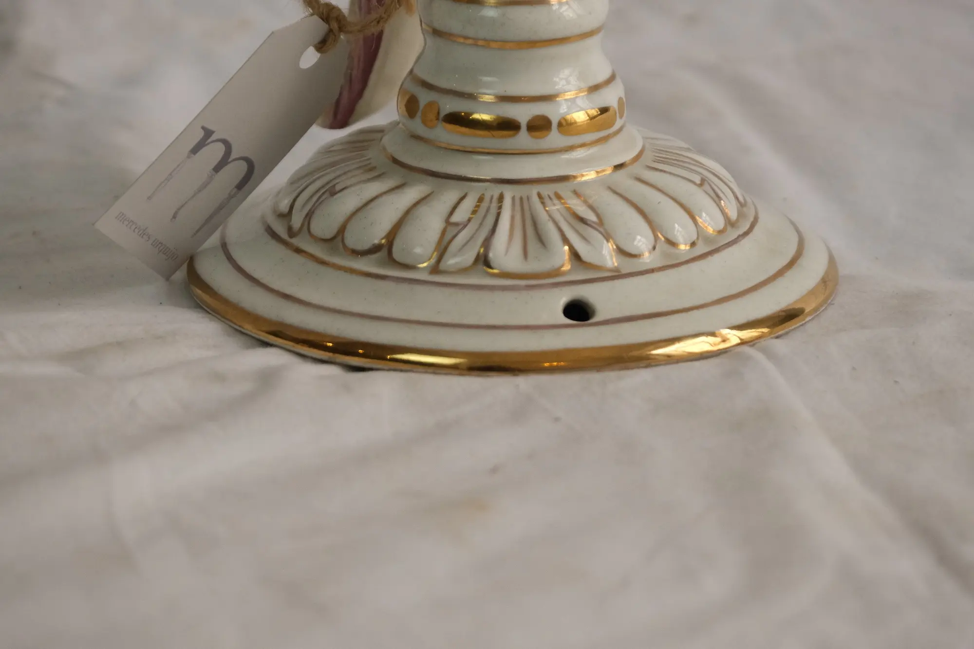 Candelabro del Siglo XIX con Figura de Ave en Porcelana, Iluminación, Siglo XIX · vista 5/8