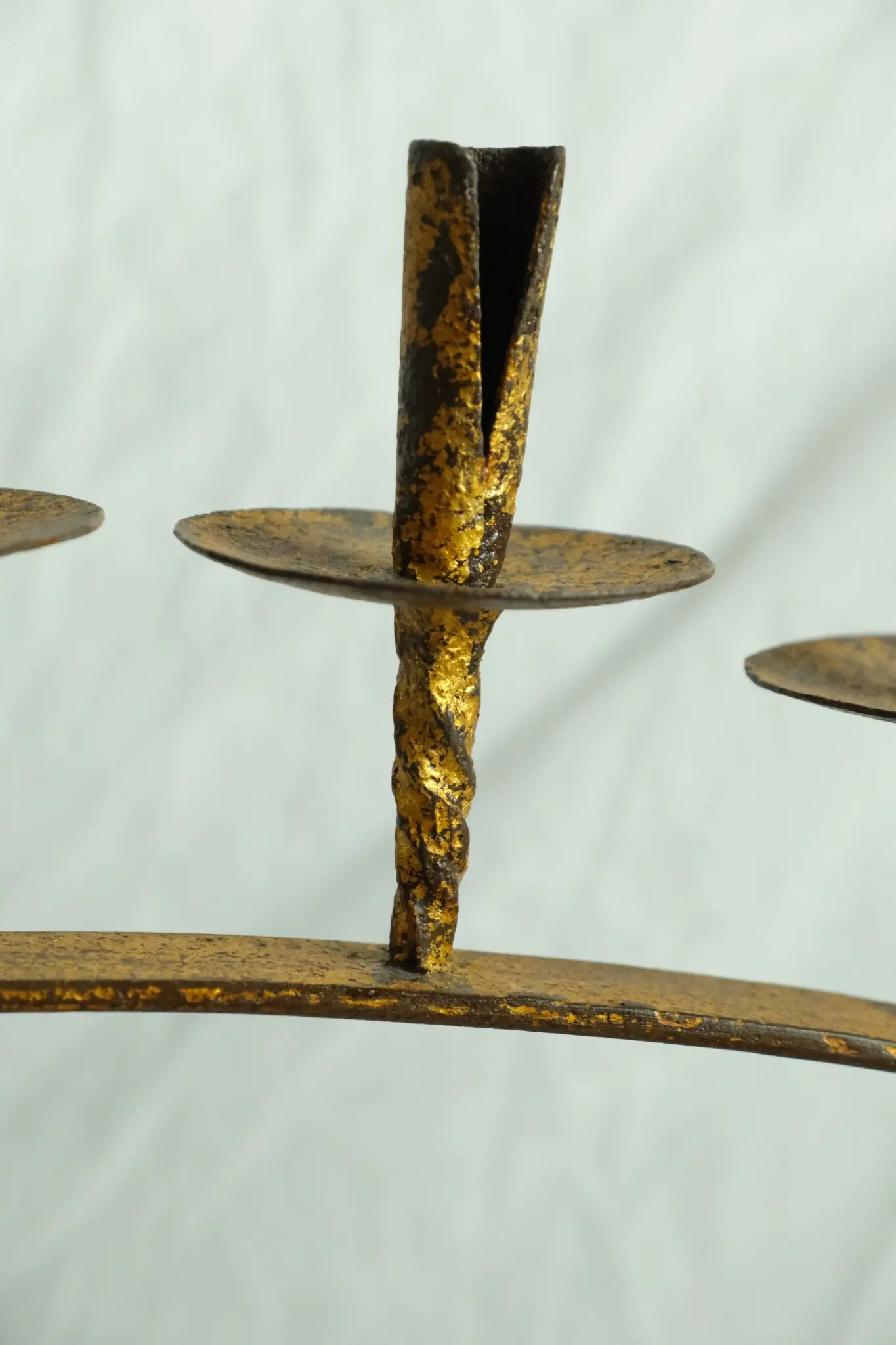 Candelabro de Hierro del Siglo XX con 12 Portavelas, Iluminación, Primera mitad del siglo XX · vista 5/6