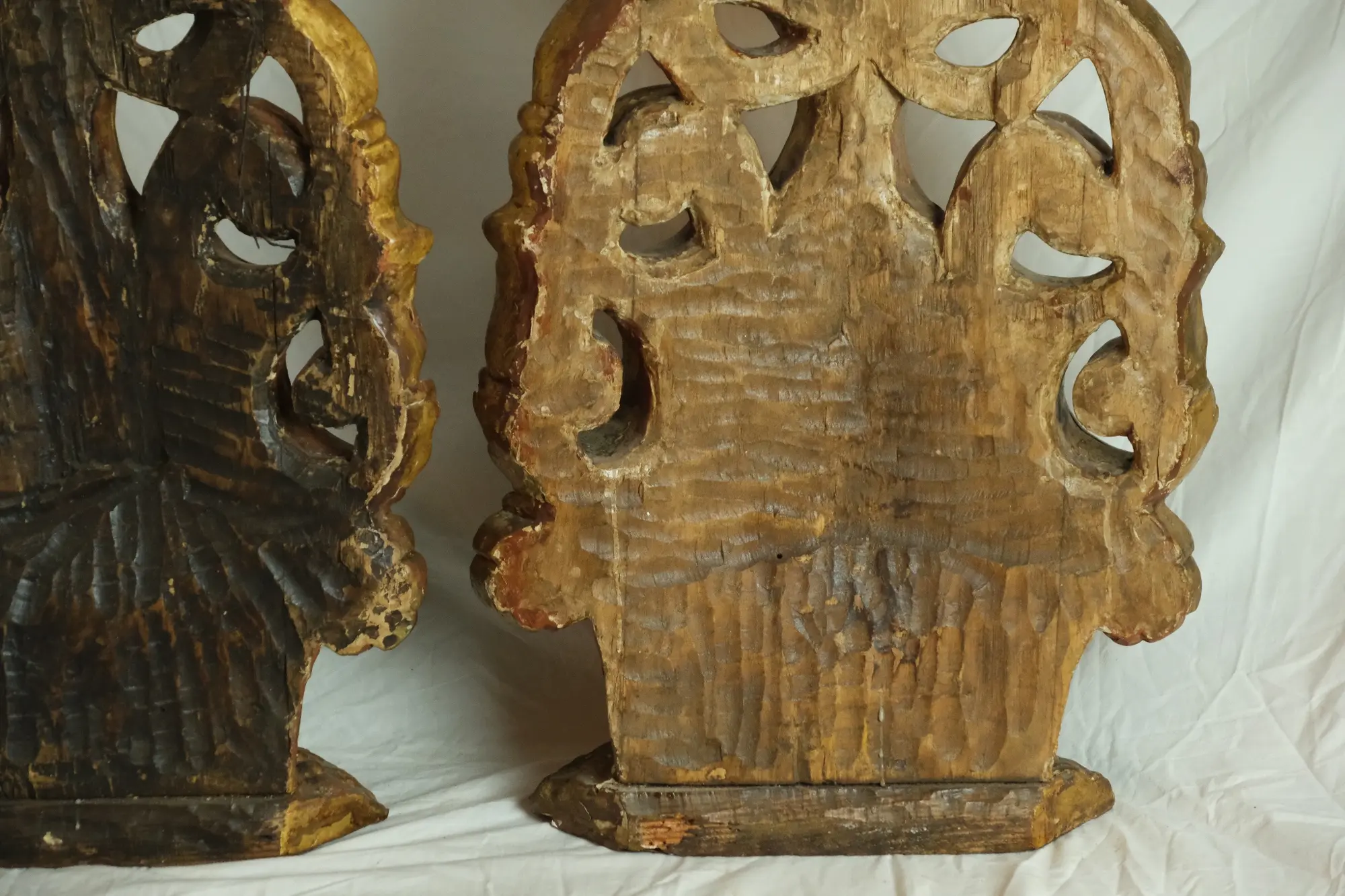 Pareja de Soportes de Libro del Siglo XVIII en Madera Dorada, Objetos Decorativos, Siglo XVIII · vista 11/18