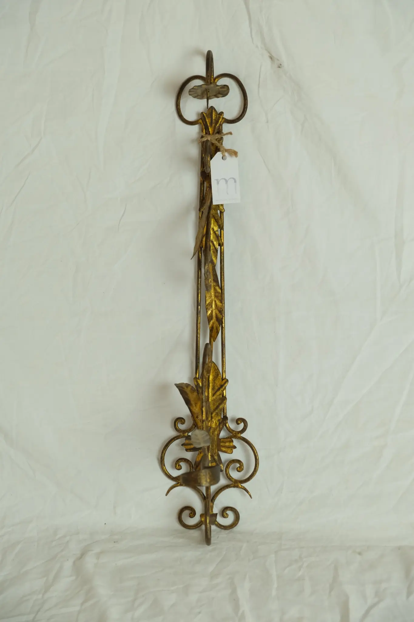 Candelabro de Hierro Forjado del Siglo XX con Detalles Dorados, Iluminación, Primera mitad del siglo XX