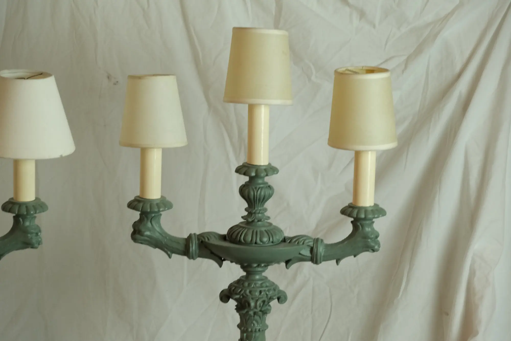 Candelabro del Siglo XIX en Hierro Forjado Verde, Iluminación, Siglo XIX · vista 2/7