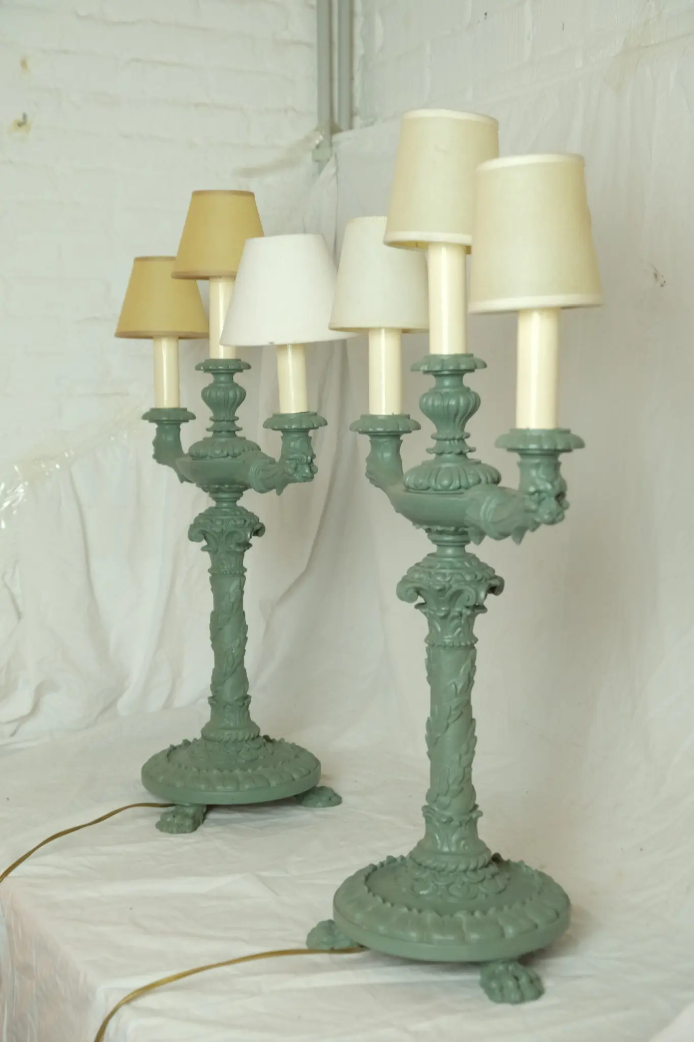 Candelabro del Siglo XIX en Hierro Forjado Verde, Iluminación, Siglo XIX · vista 6/7
