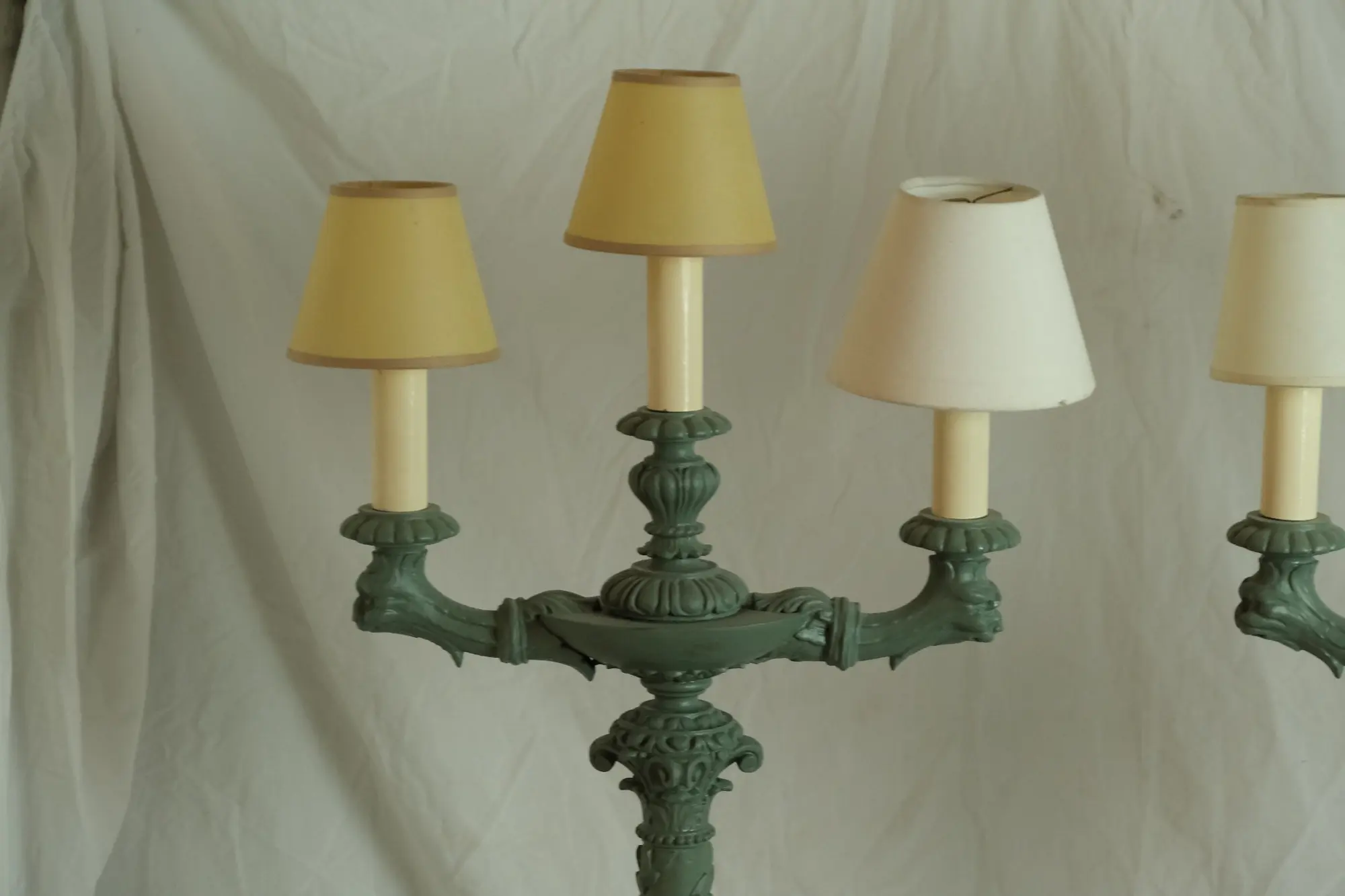 Candelabro del Siglo XIX en Hierro Forjado Verde, Iluminación, Siglo XIX · vista 3/7