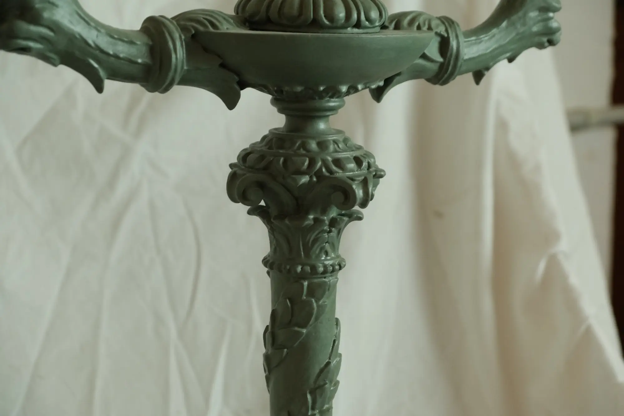 Candelabro del Siglo XIX en Hierro Forjado Verde, Iluminación, Siglo XIX · vista 7/7