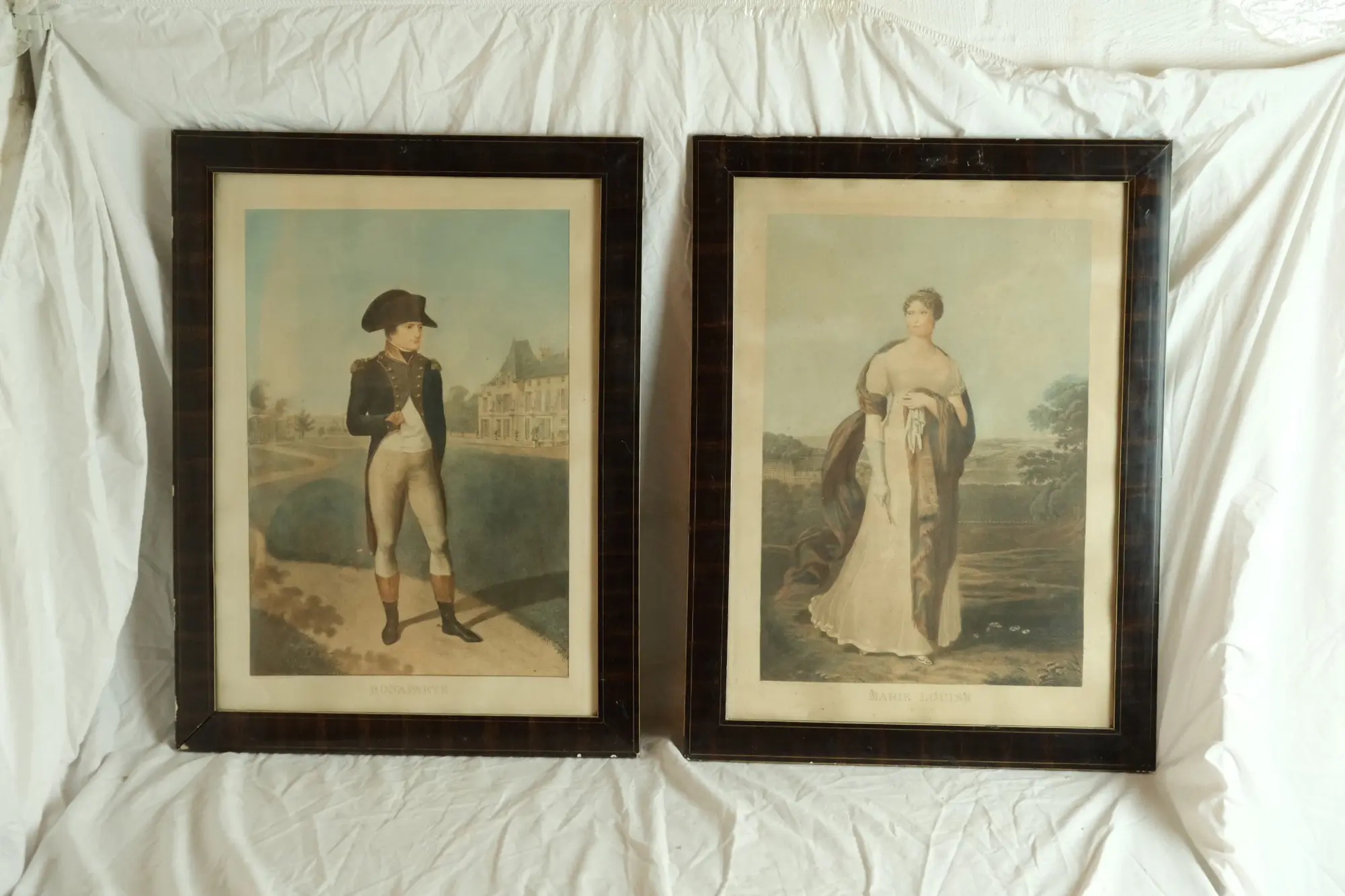 Pareja de Retratos del Siglo XIX en Marco de Madera, Arte y Pintura, Siglo XIX