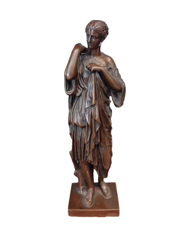 Sculpture Diana of Gabii from the 19th Century in Bronze