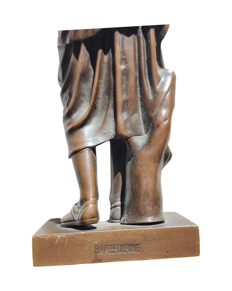 Sculpture Diana of Gabii from the 19th Century in Bronze - 3/4