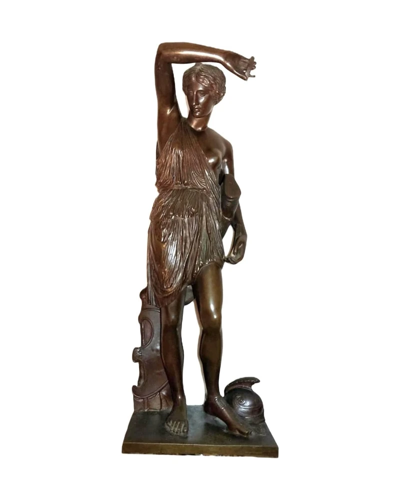 Sculpture 'Wounded Amazon' from the 19th Century in Bronze