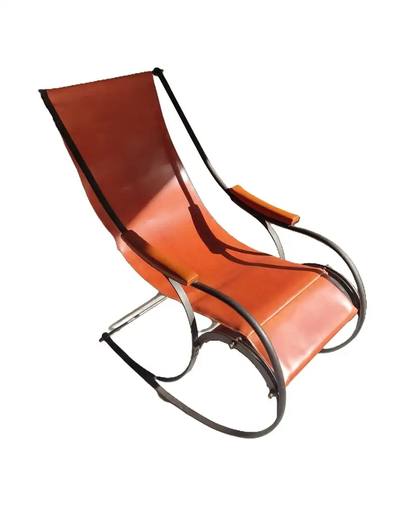 Sillón mecedor Winfield del Siglo XIX en Hierro Forjado y Cuero