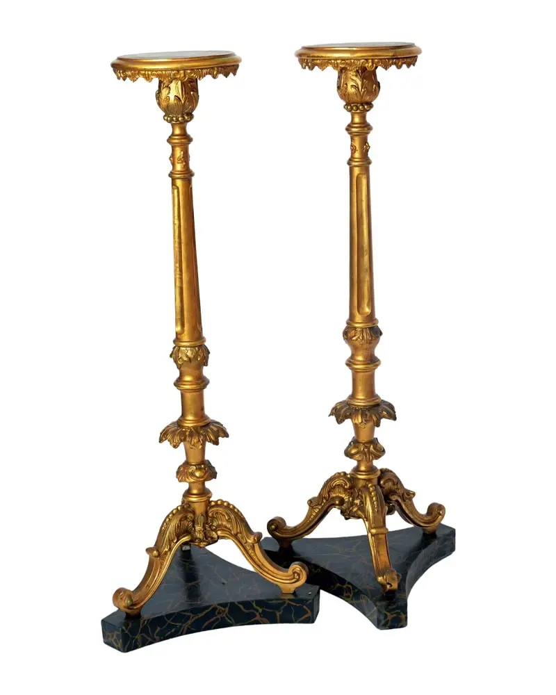 Pair of 19th Century Torchieres in Carved and Gilded Wood - 2/8