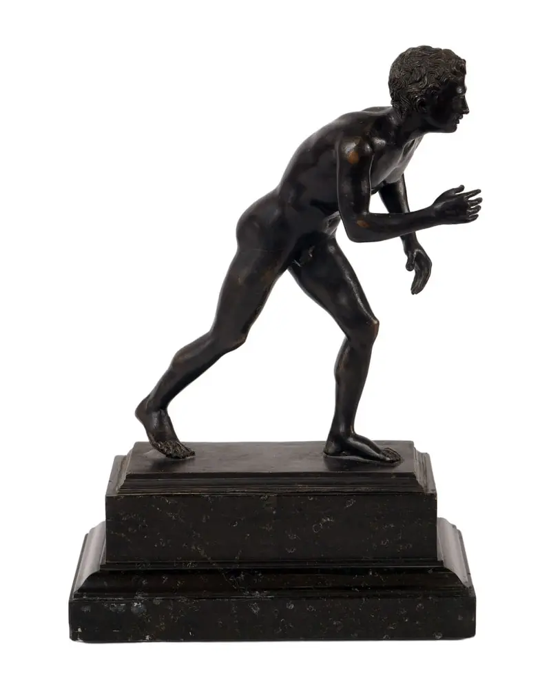 Sculpture of a Runner from the 1st Century BC in Bronze and Marble - 2/4
