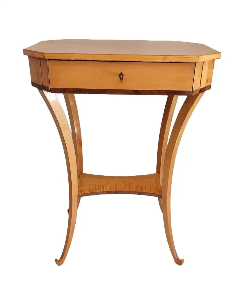 Mesa de Costura de Arce del Siglo XIX